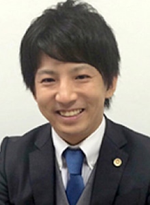 弁護士  諸賀 孝明  写真